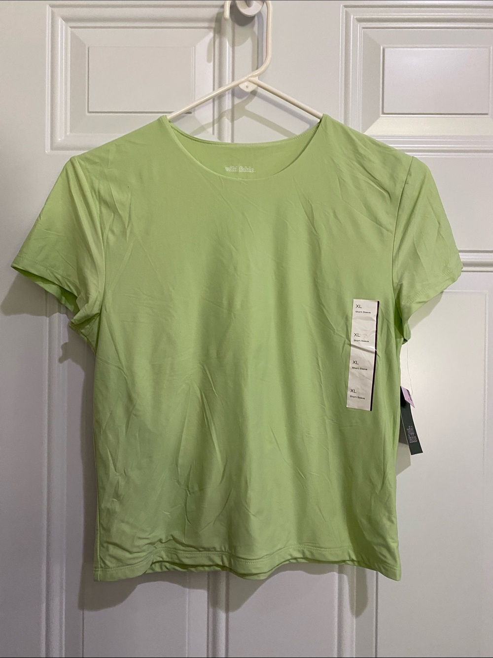 wild fable Light Green Short Sleeve Crew Tee